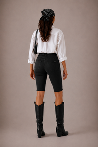 Rodeo Capri Short in Black