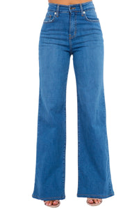 Wide Leg Jean in Light Wash