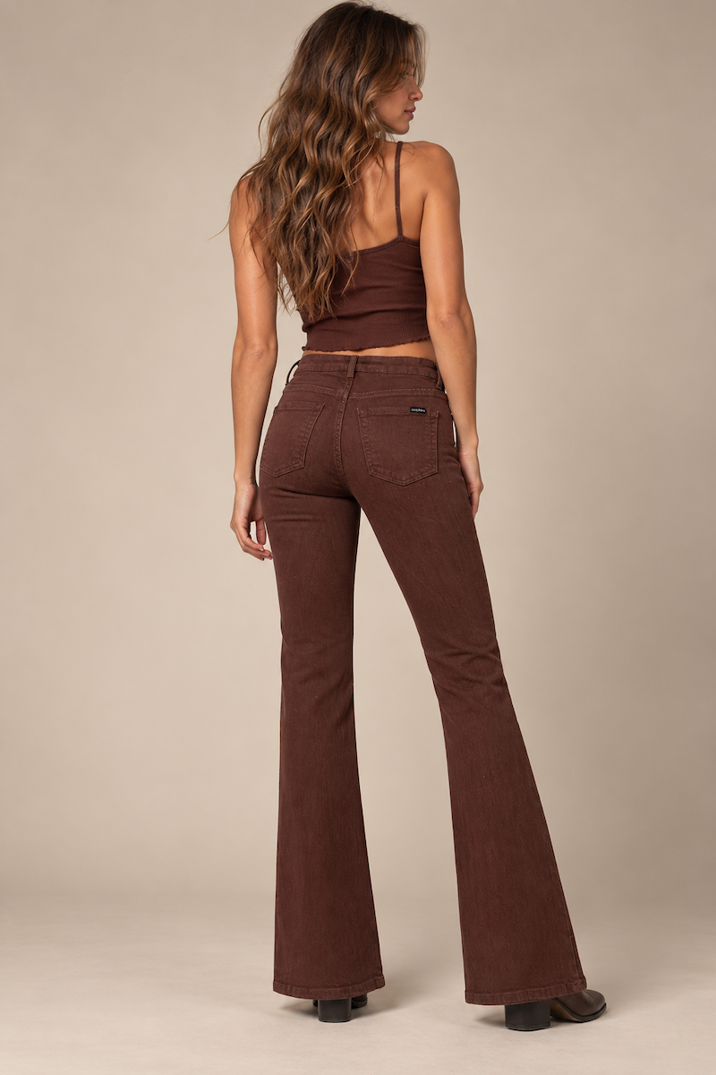 The Rodeo Boot Cut - Chestnut
