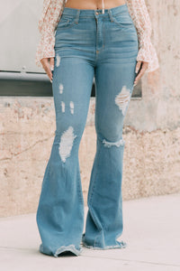 Skylar Denim Jean in Light Blue