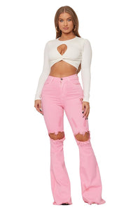 KNEE RIP FLARE JEAN IN BUBBLE GUM PINK