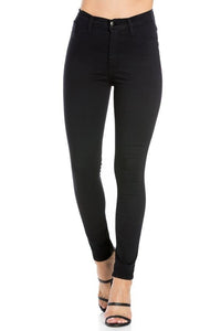 Classic High Rise Skinny Jean in Black